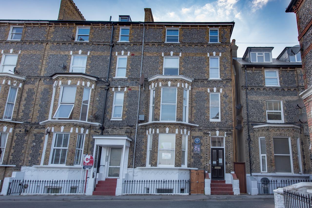 Appartamento Fantastic Sea View, 1 Bed Sleeps 2 Broadstairs Esterno foto