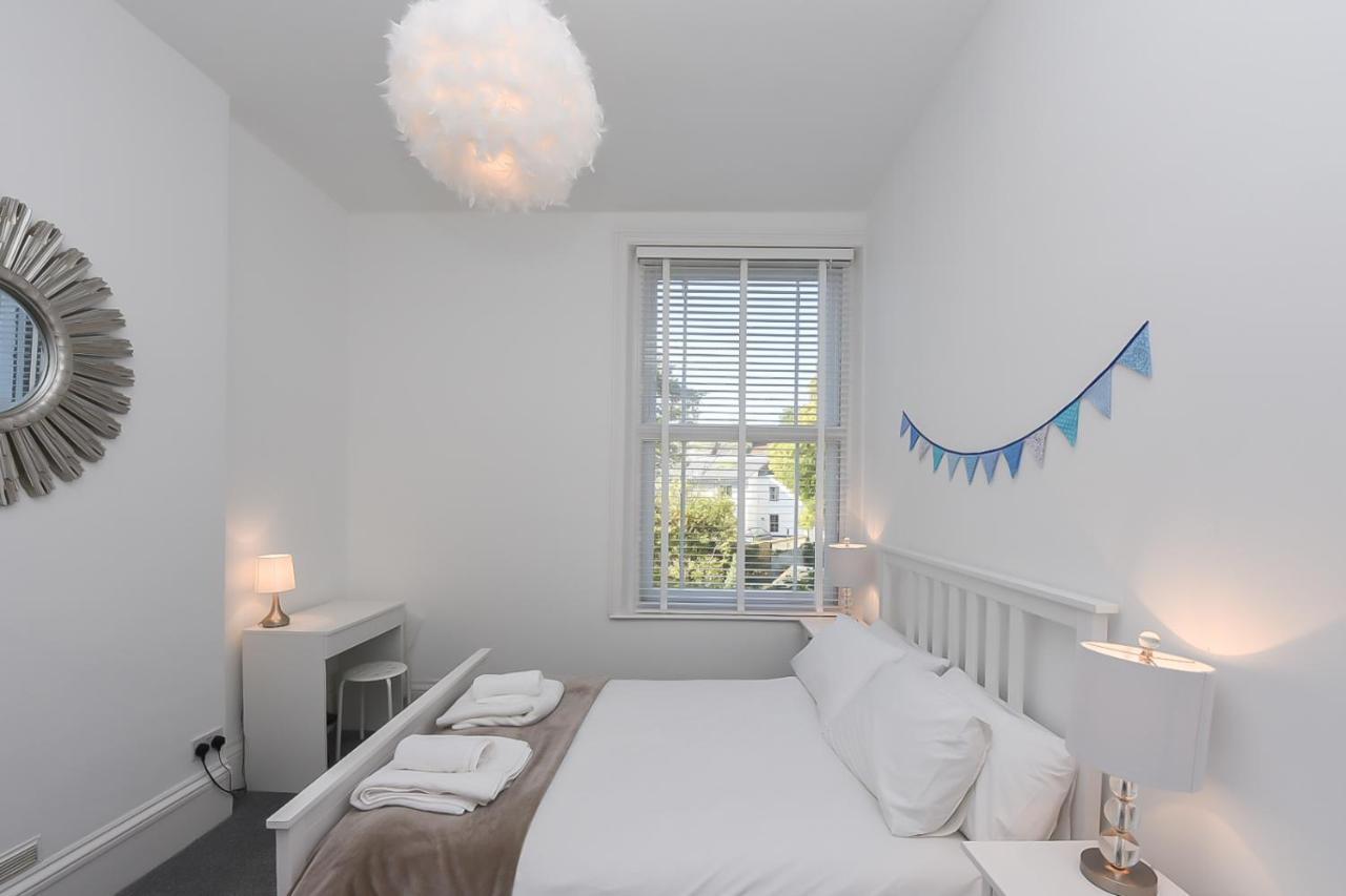 Appartamento Fantastic Sea View, 1 Bed Sleeps 2 Broadstairs Esterno foto